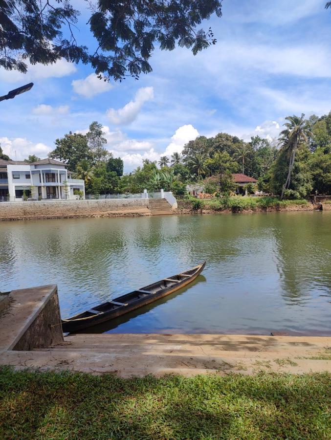 Akkara Homestay & Ayurveda Kottayam Exterior foto